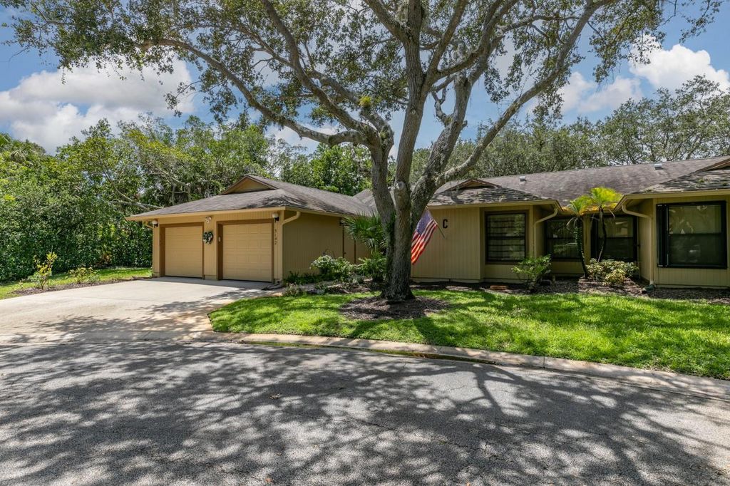 Photo of 5142 SE Schooner Oaks Way, Stuart, FL 34997 (MLS # F10393343)