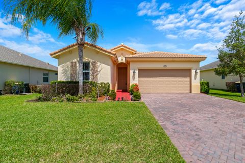 Photo of 879 Bent Creek Drive, Fort Pierce, FL 34947 (MLS # B26010711)