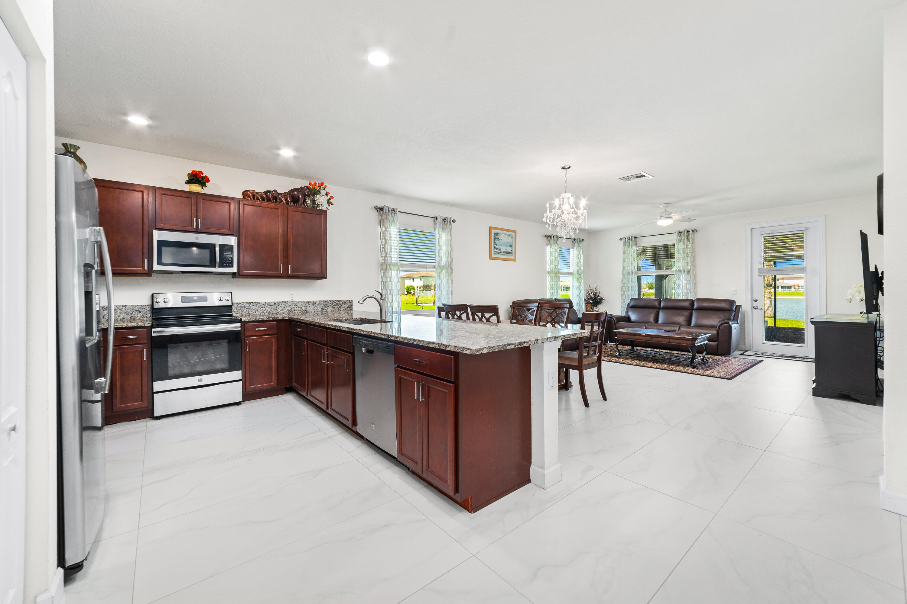 879 Bent Creek Drive