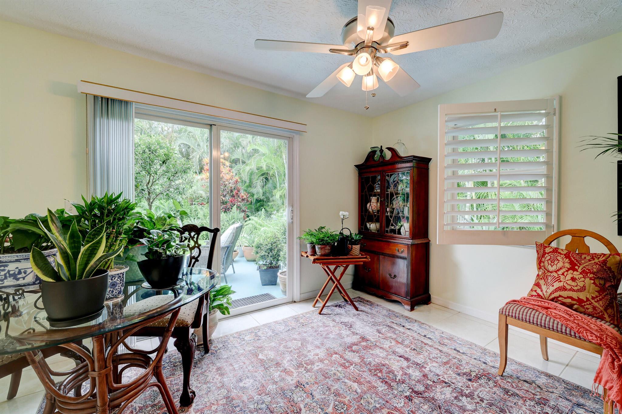 ROCKY POINT ESTATES - Residential