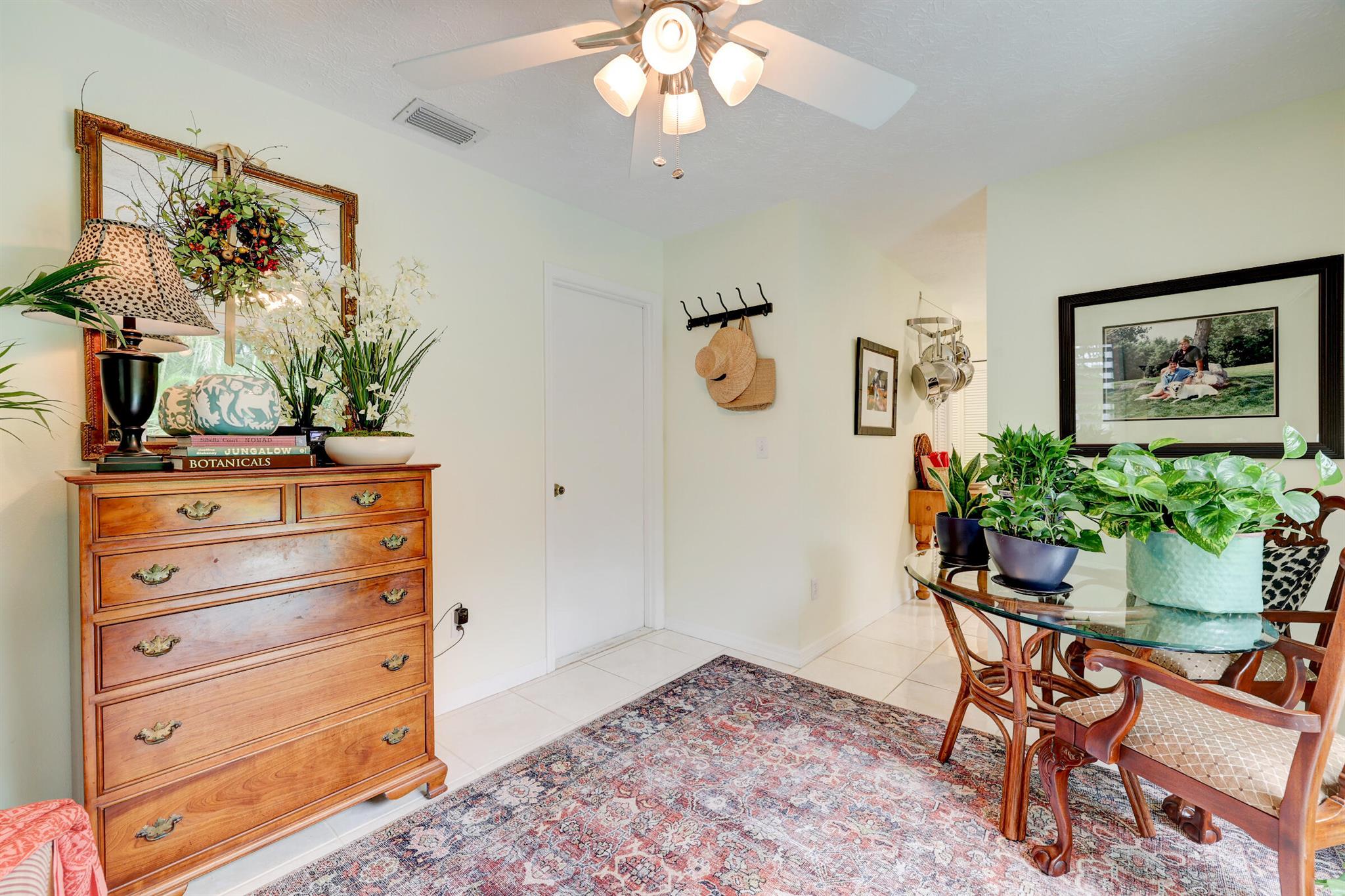 ROCKY POINT ESTATES - Residential