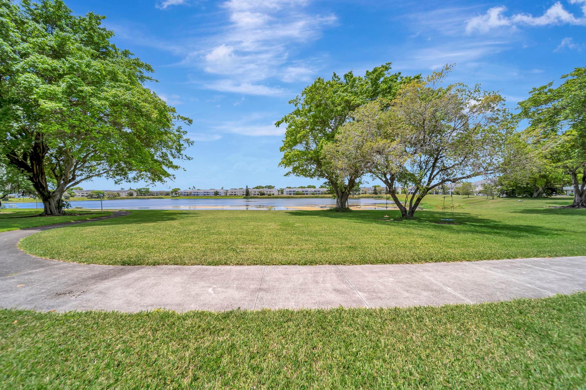 Summer Lake - Residential