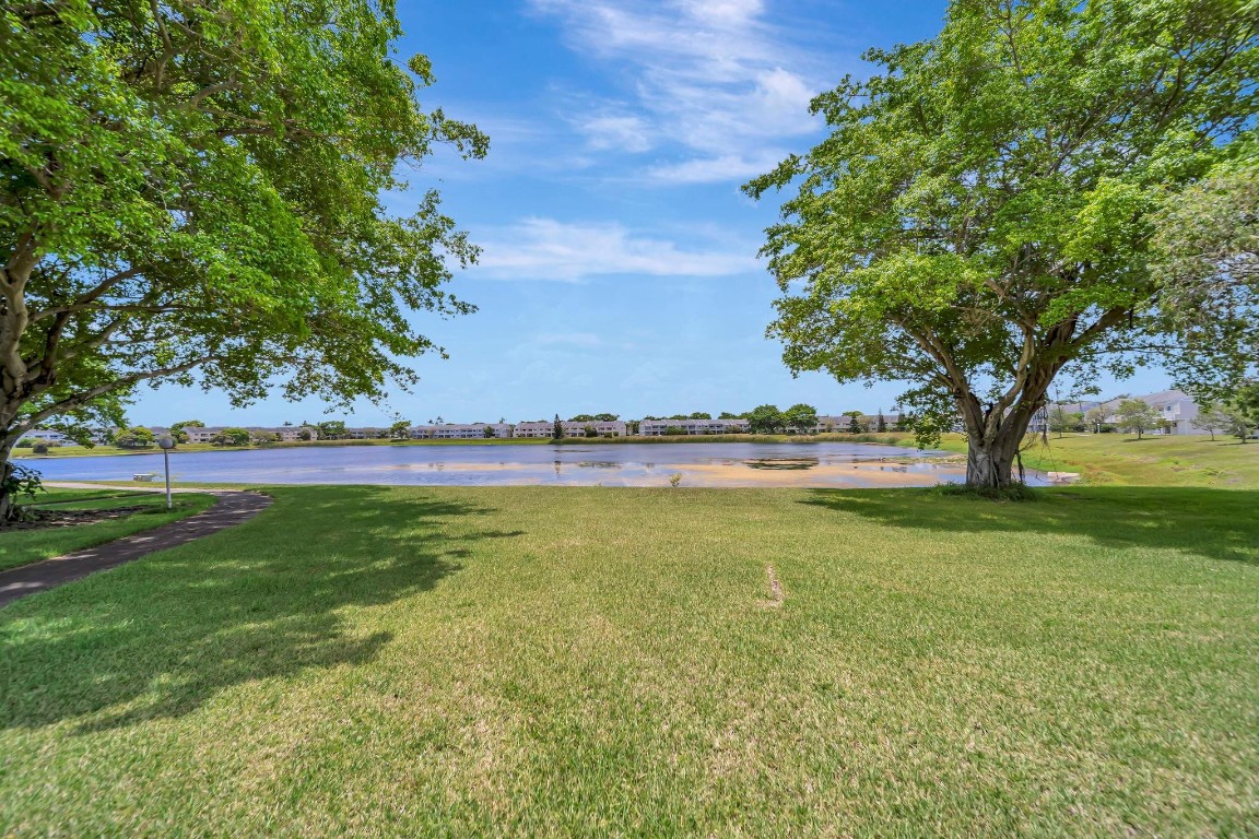 Summer Lake - Residential