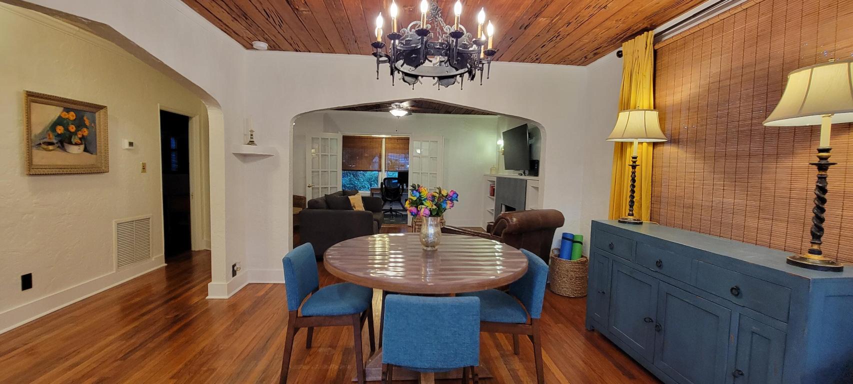 FOREST RIDGE PARK - Residential Lease