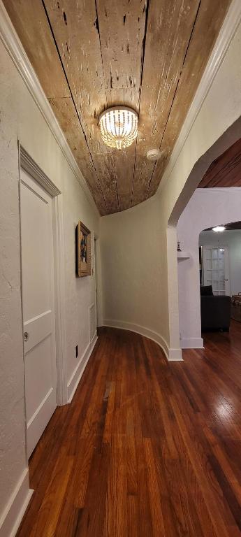 FOREST RIDGE PARK - Residential Lease