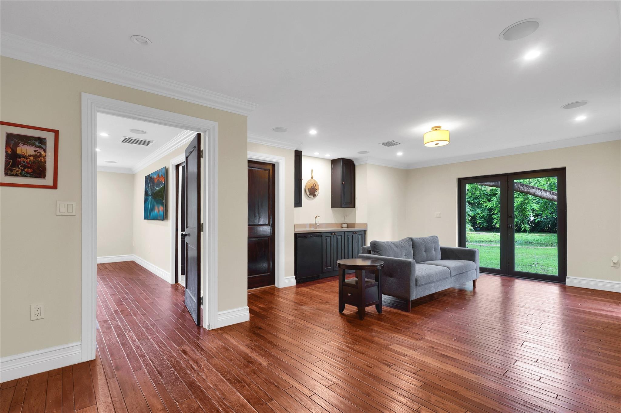 EVERGLADES SUGAR & LAND - Residential Lease
