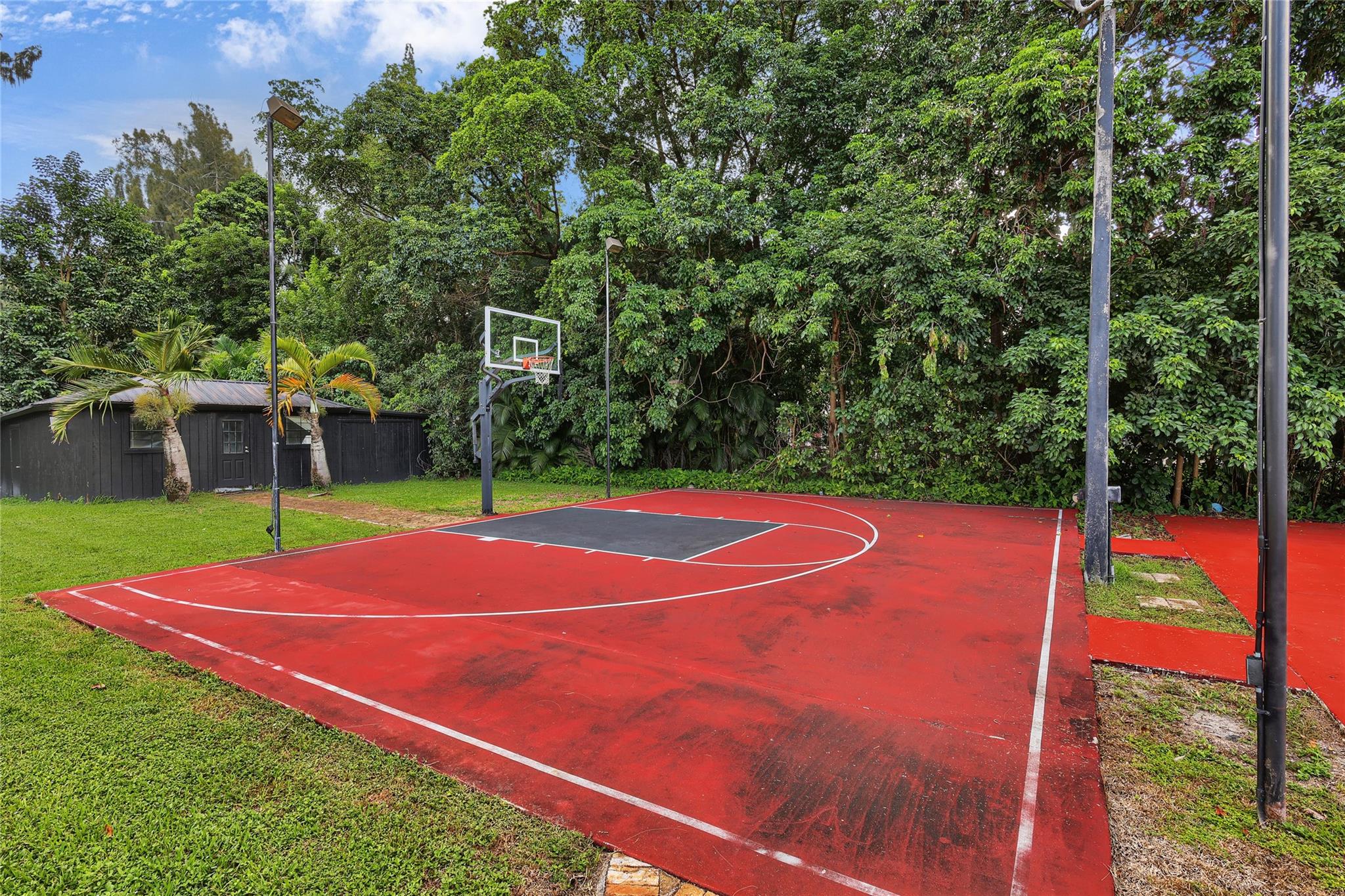 EVERGLADES SUGAR & LAND - Residential Lease