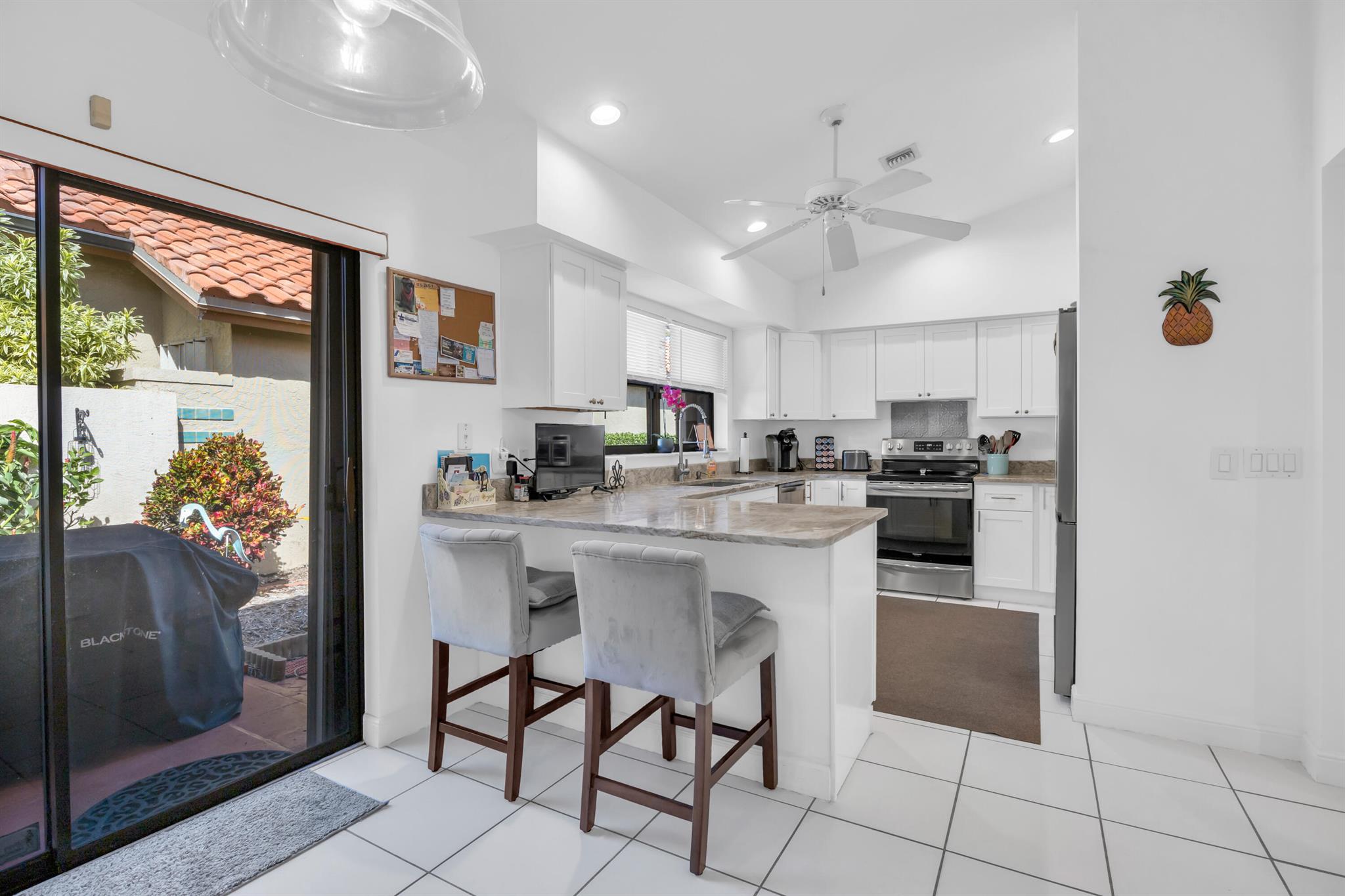 LA MARIPOSA - Residential