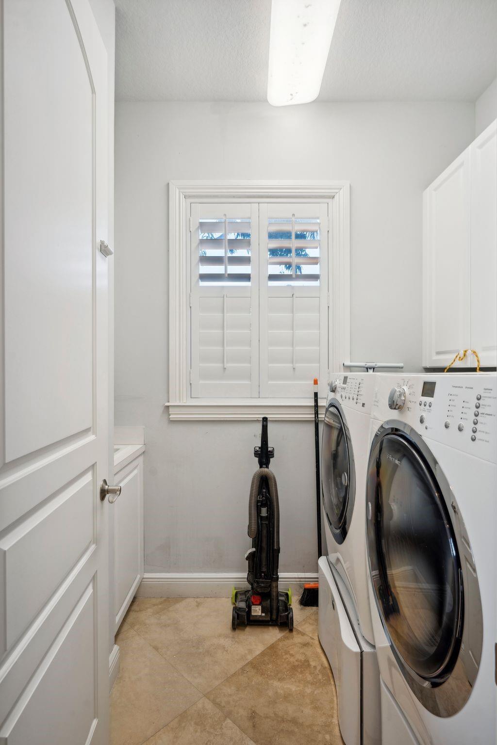 South New River Isles Sec - Residential