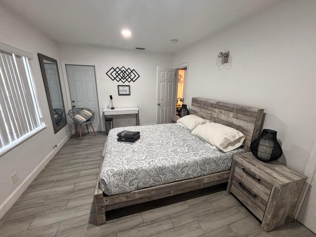 Photo of 1345 NE 15TH Street #2, Fort Lauderdale, FL 33304 (MLS # B26082147)