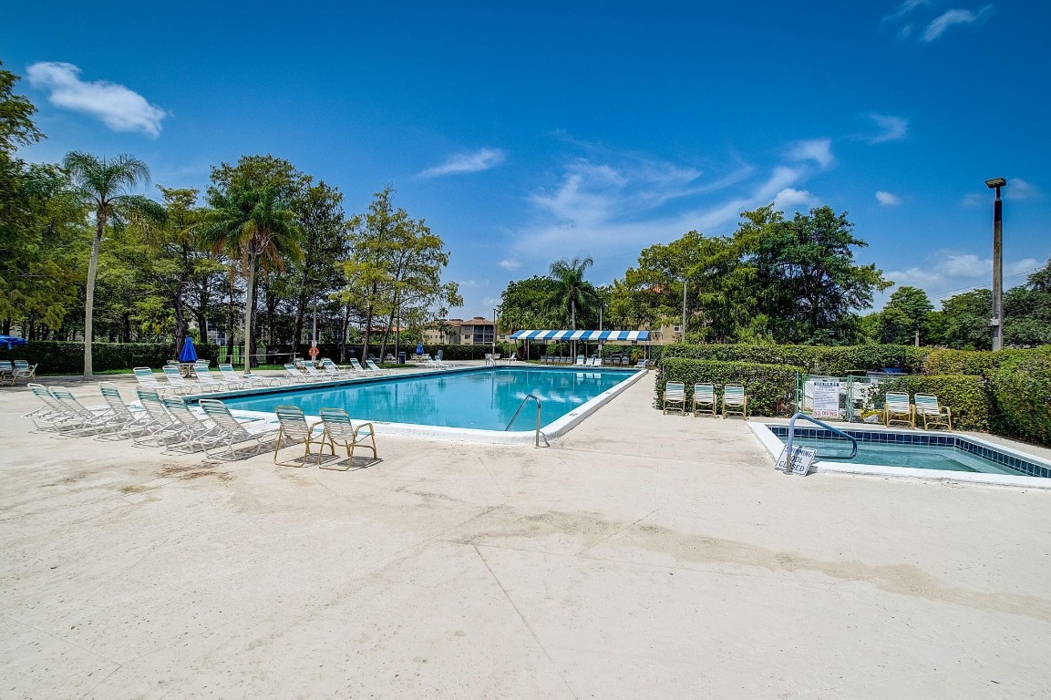 Cascades of Lauderhill - Residential