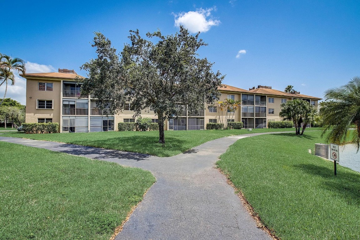 Cascades of Lauderhill - Residential