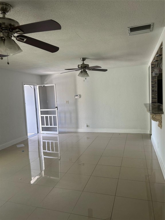 Vanguard Village In The - Residential