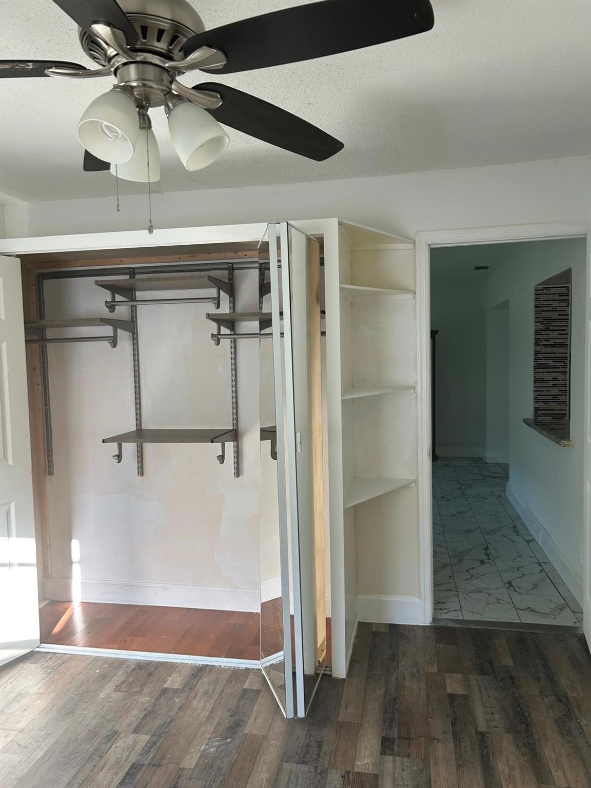 Vanguard Village In The - Residential