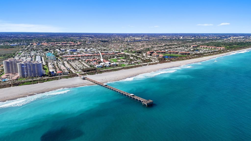 Photo of 4161 U.s. Hwy 1 #I2, Jupiter, FL 33477 (MLS # B26020403)