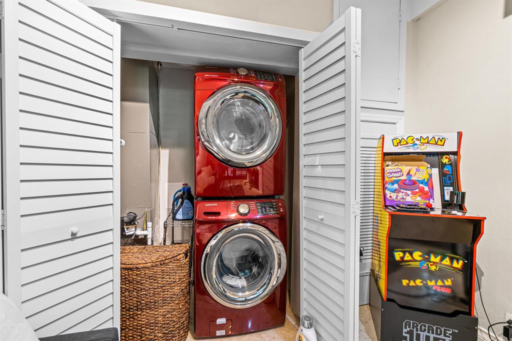 BOYNTON BEACH PARK - Residential