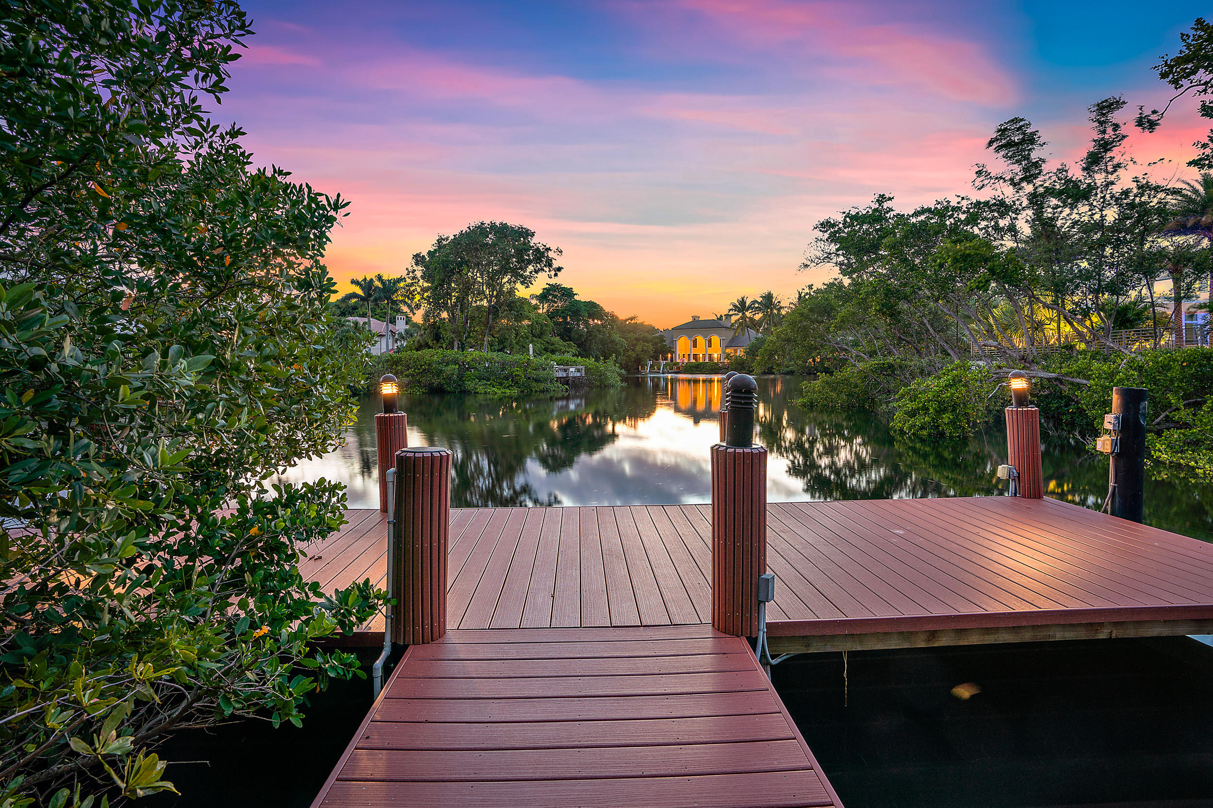 SEMINOLE LANDING - Residential