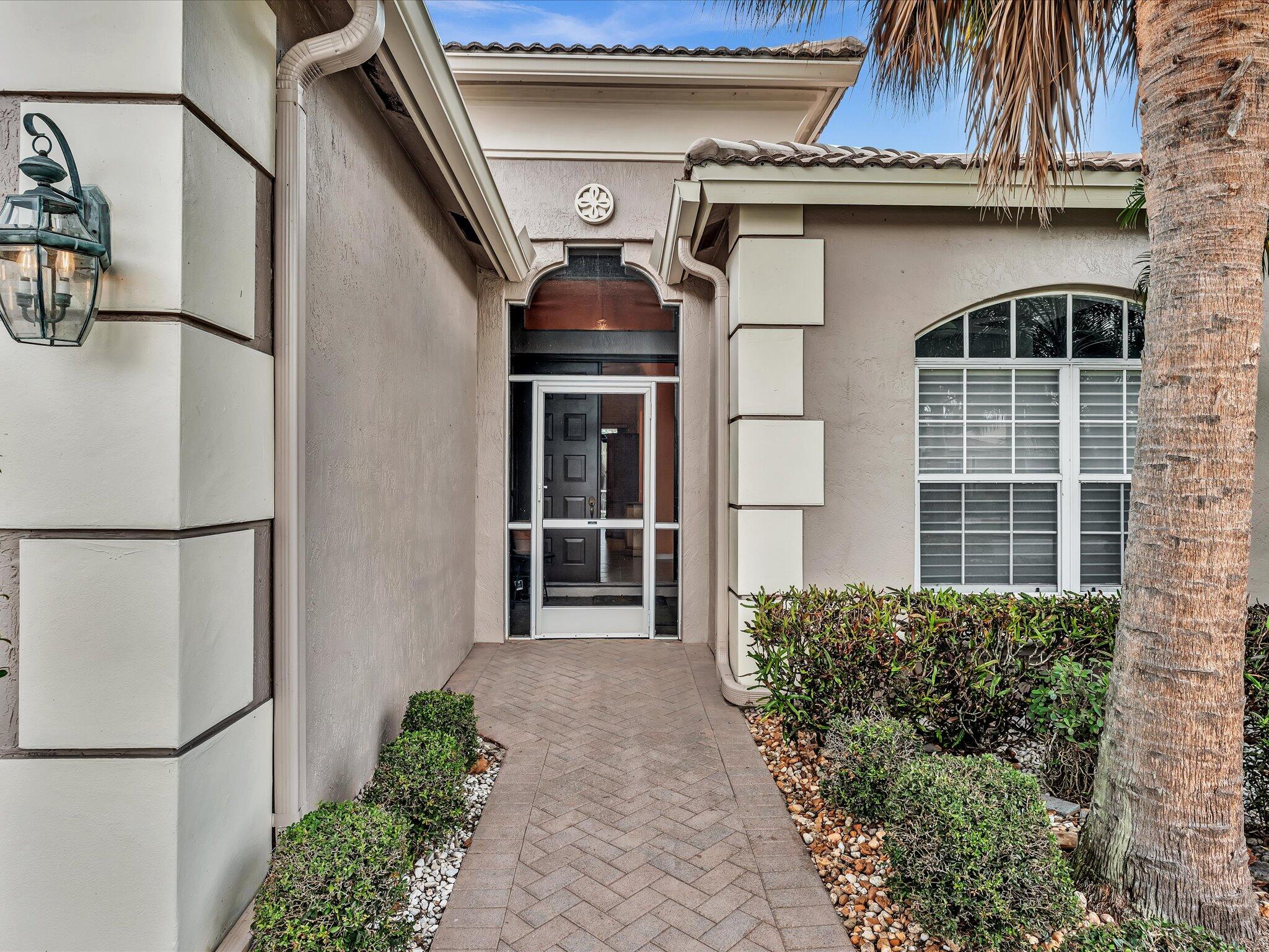6707 Southport Drive