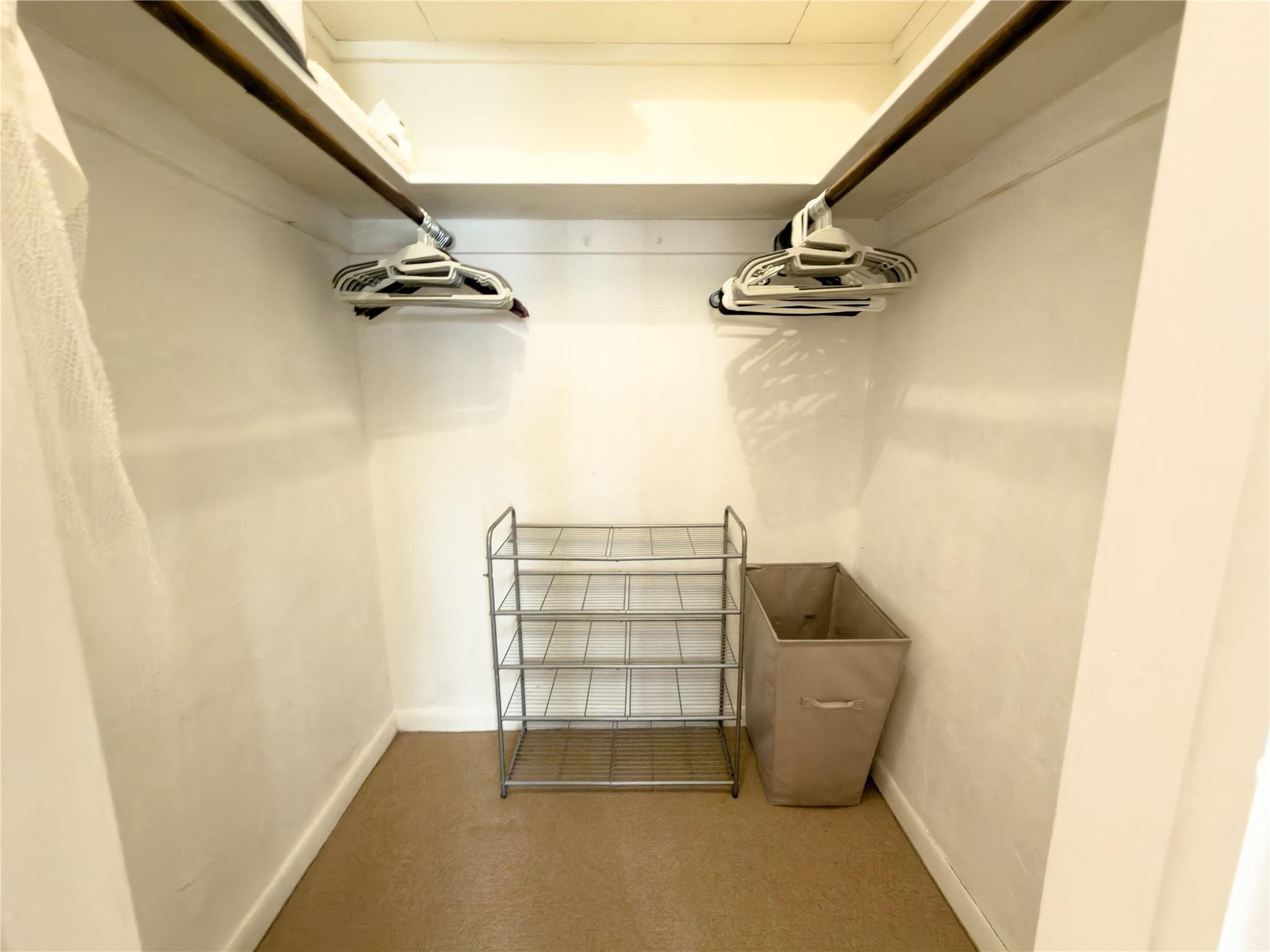 Virginian Apartments - Residential