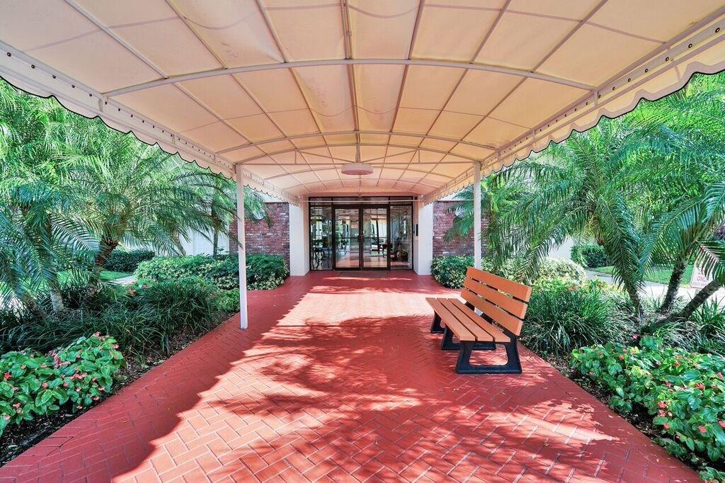 Palm Aire Country Club - Residential