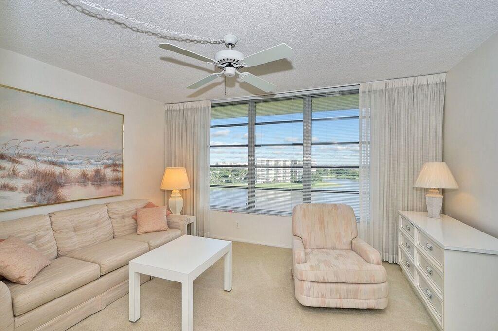 Palm Aire Country Club - Residential