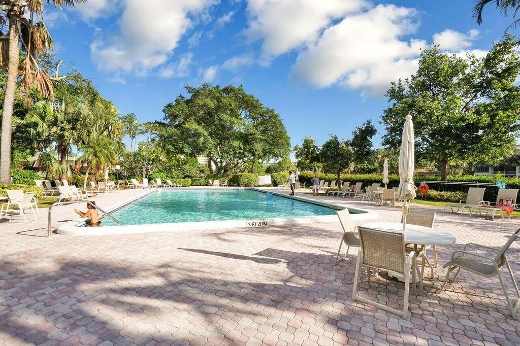 Palm Aire Country Club - Residential