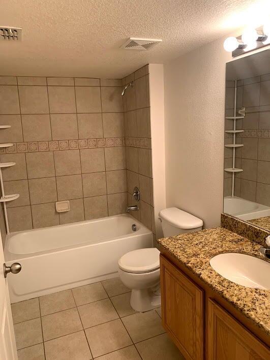 THE CLUB AT ST LUCIE WEST - Residential Lease