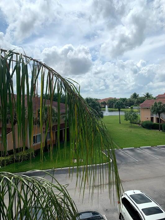THE CLUB AT ST LUCIE WEST - Residential Lease