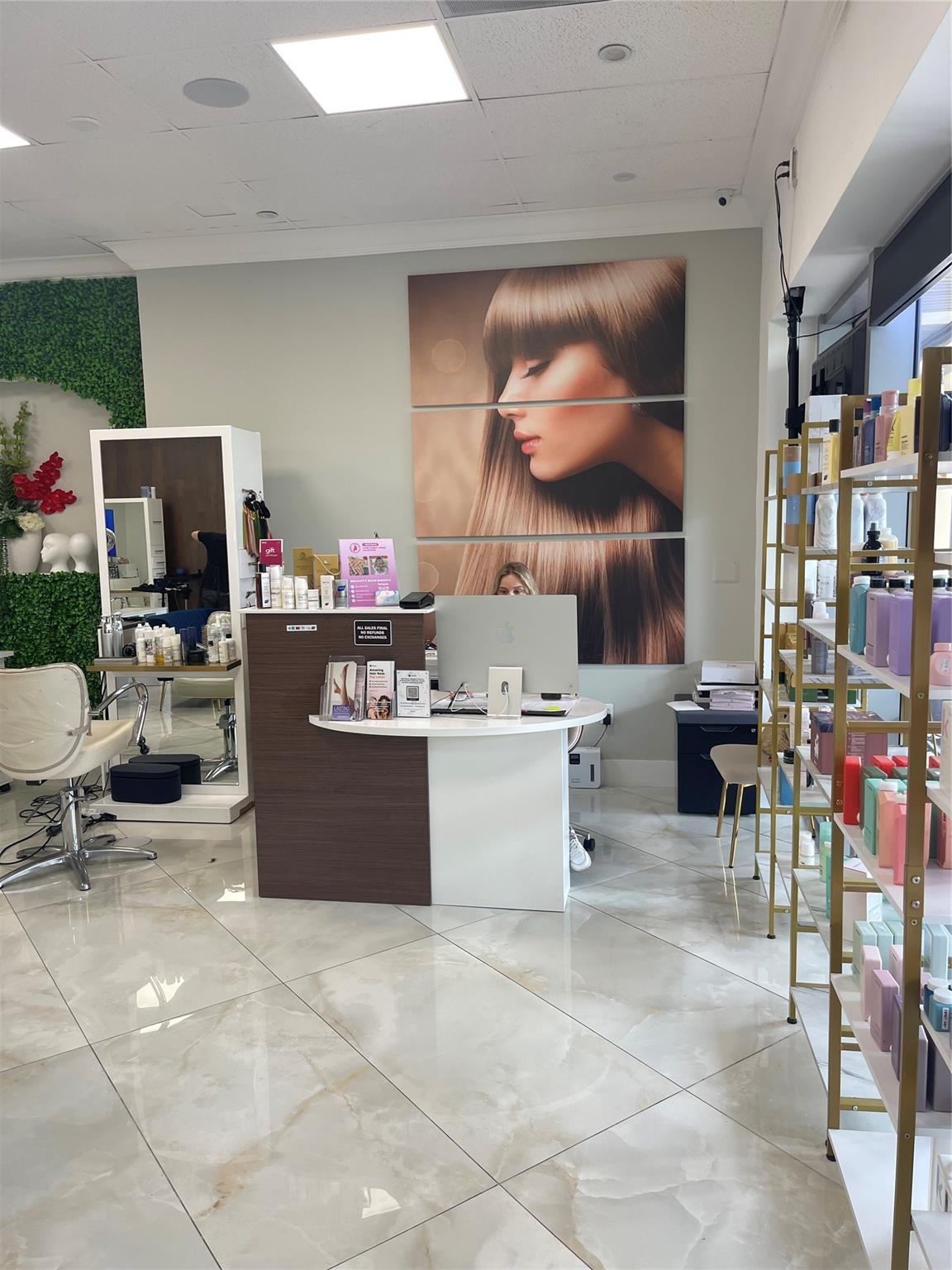 152 Sunny Isles Blvd