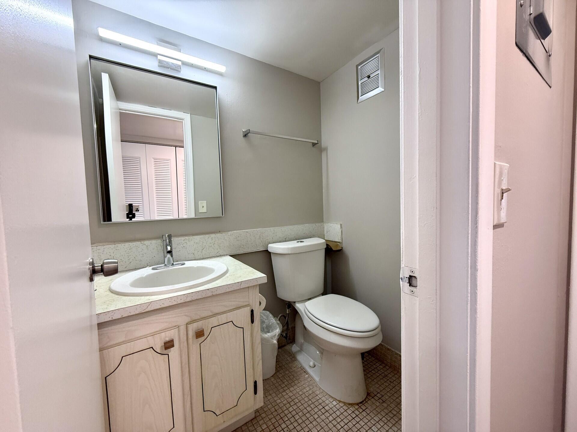 Century Village - NORTHAMPTON CONDOS - Residential Lease