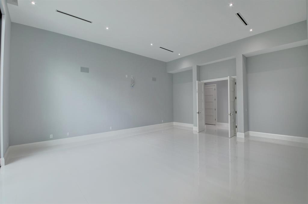 ST ANDREWS COUNTRY CLUB - Residential