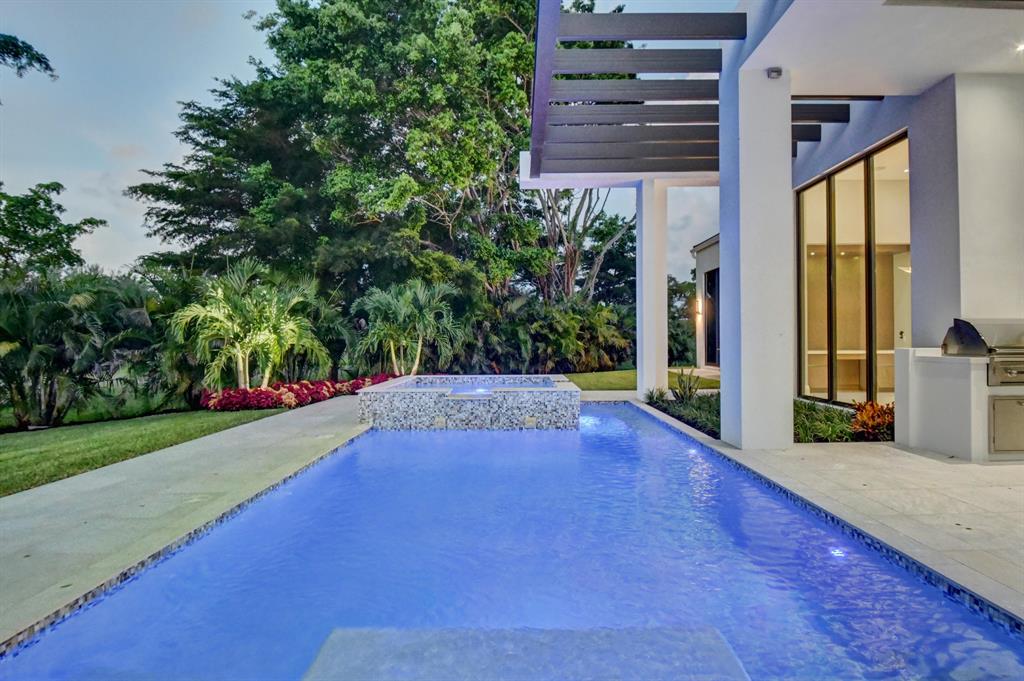 ST ANDREWS COUNTRY CLUB - Residential