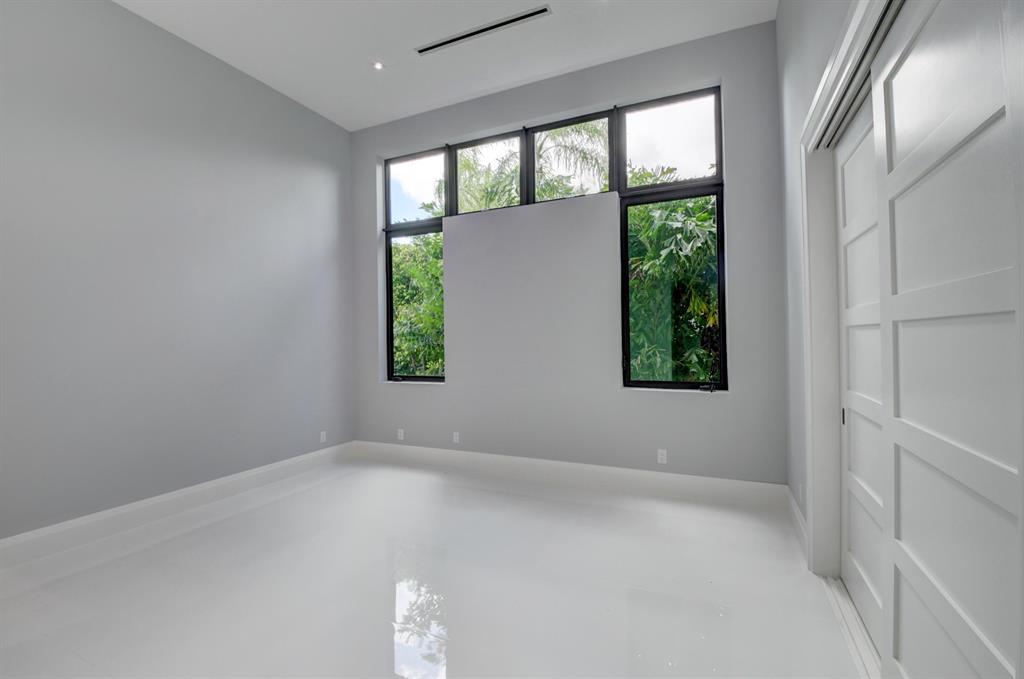 ST ANDREWS COUNTRY CLUB - Residential