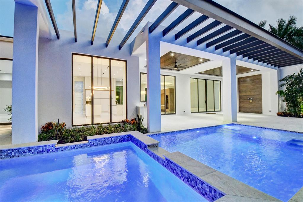 ST ANDREWS COUNTRY CLUB - Residential