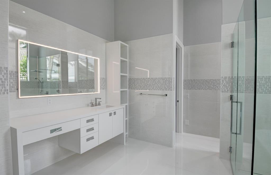 ST ANDREWS COUNTRY CLUB - Residential