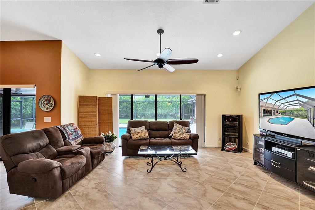 Pine Ridge North 127-29 B - Residential