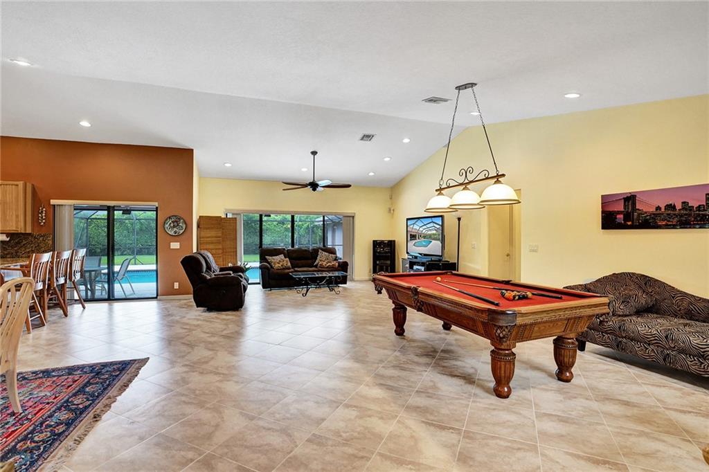 Pine Ridge North 127-29 B - Residential