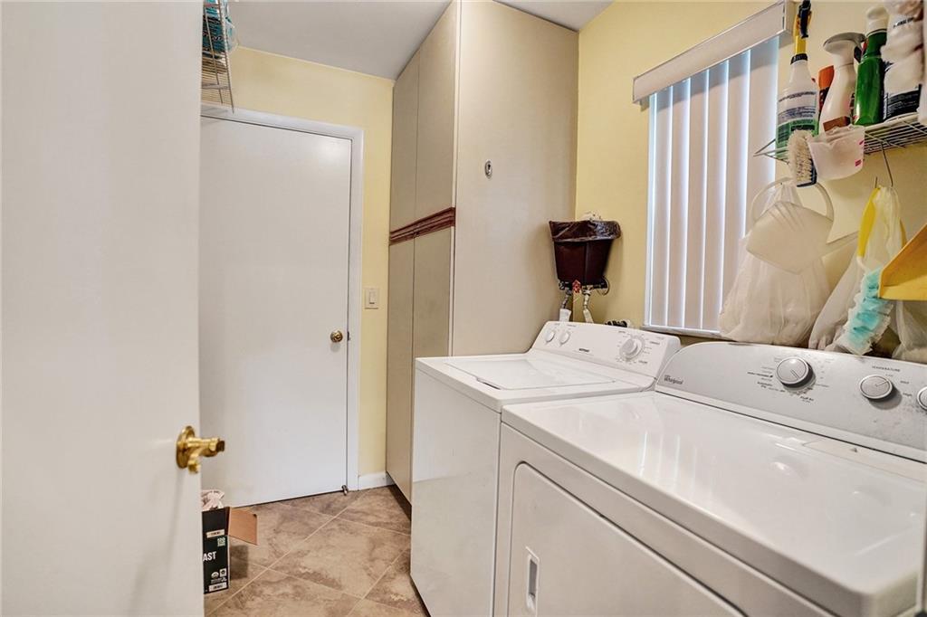Pine Ridge North 127-29 B - Residential