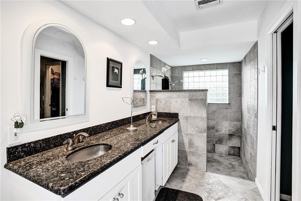 Pine Ridge North 127-29 B - Residential