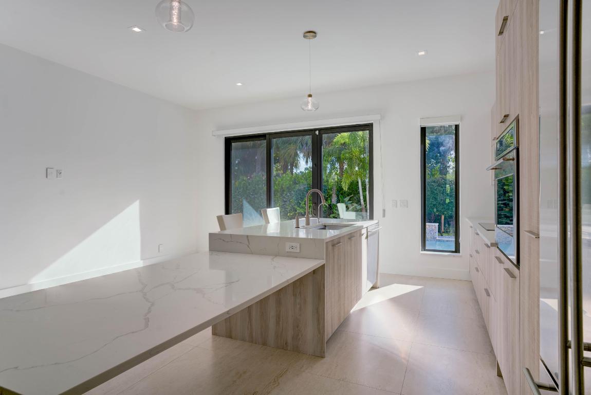 WATERWAY MANOR - Residential Lease