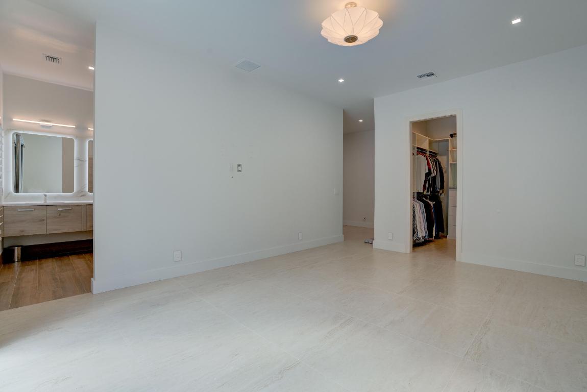 WATERWAY MANOR - Residential Lease