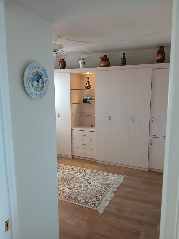 PENTHOUSE TOWERS CONDO - Residential Lease