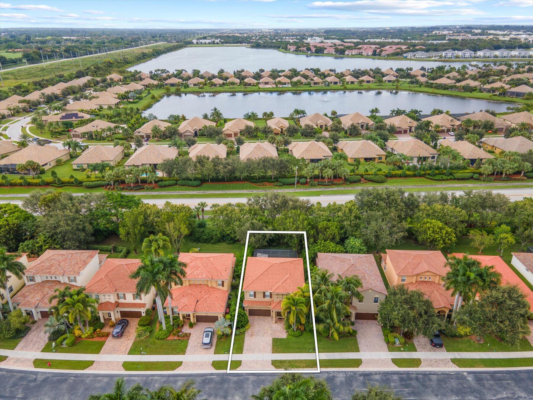 OAKMONT ESTATES - Residential