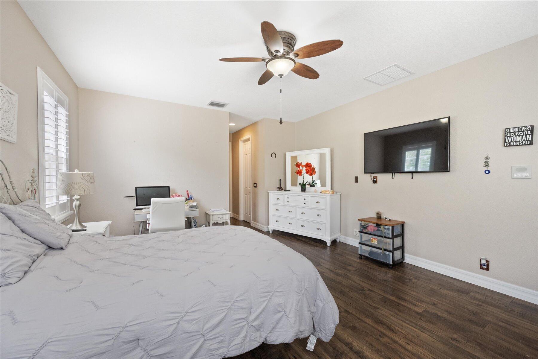 OAKMONT ESTATES - Residential