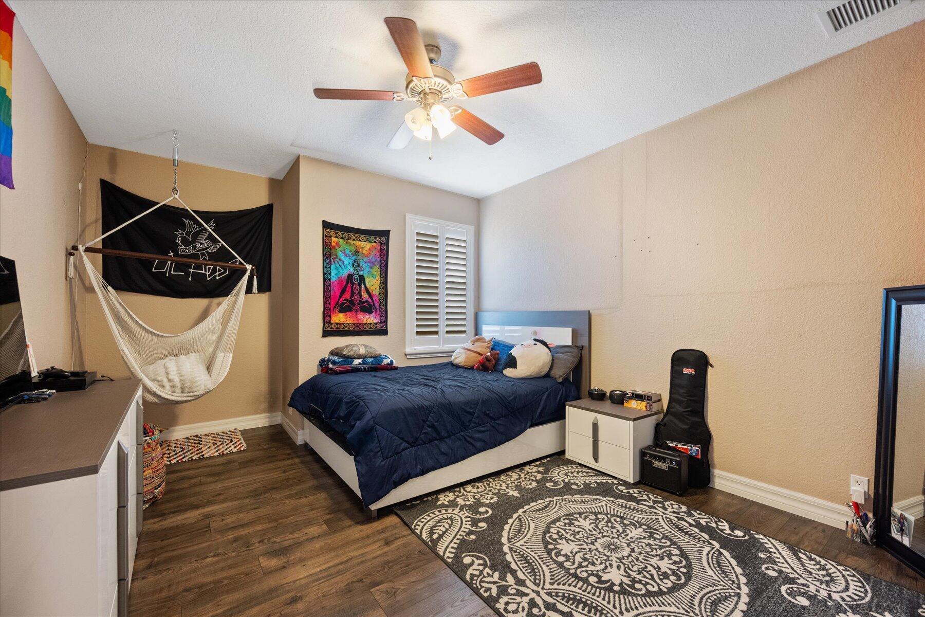 OAKMONT ESTATES - Residential