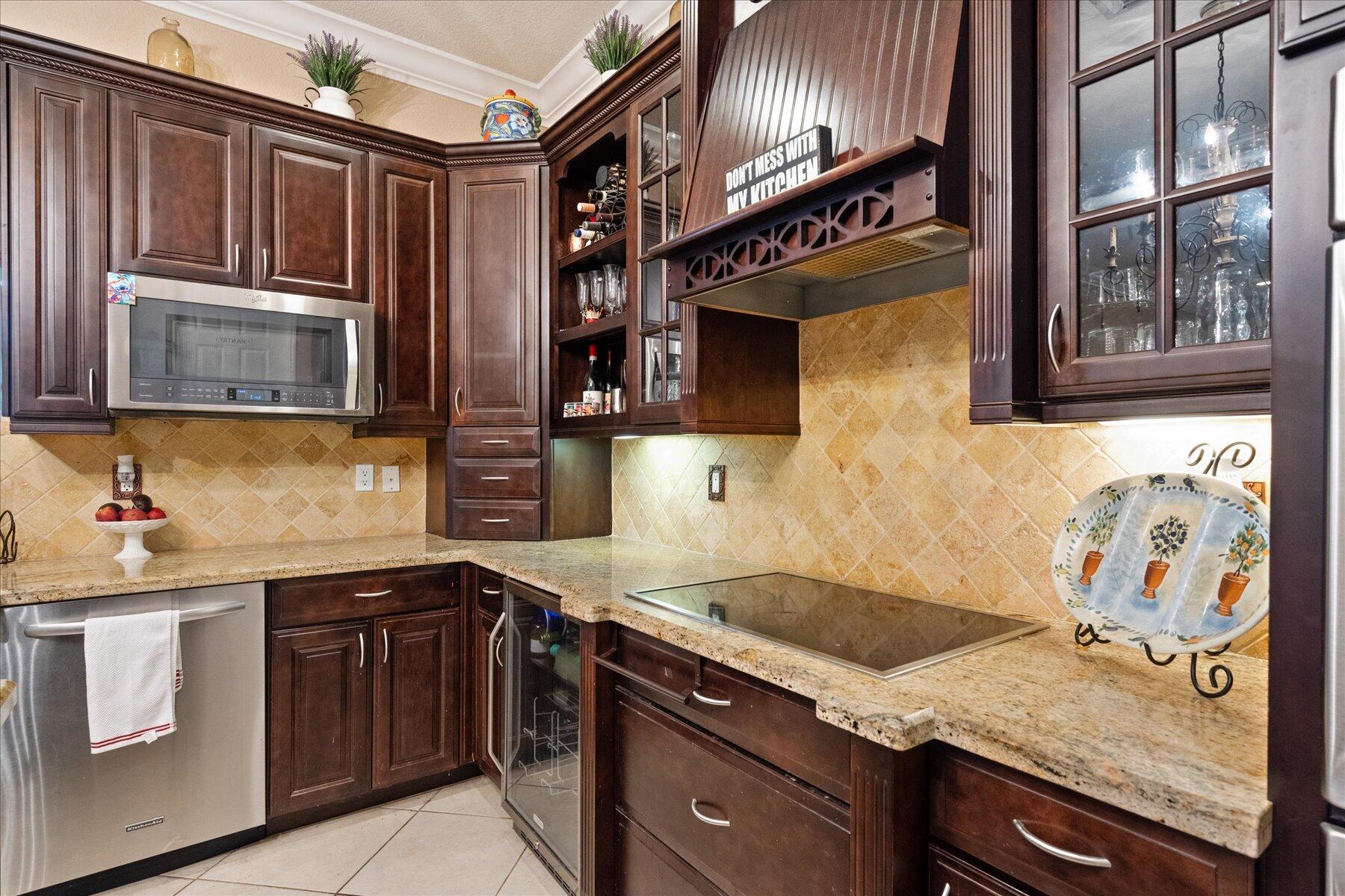 OAKMONT ESTATES - Residential