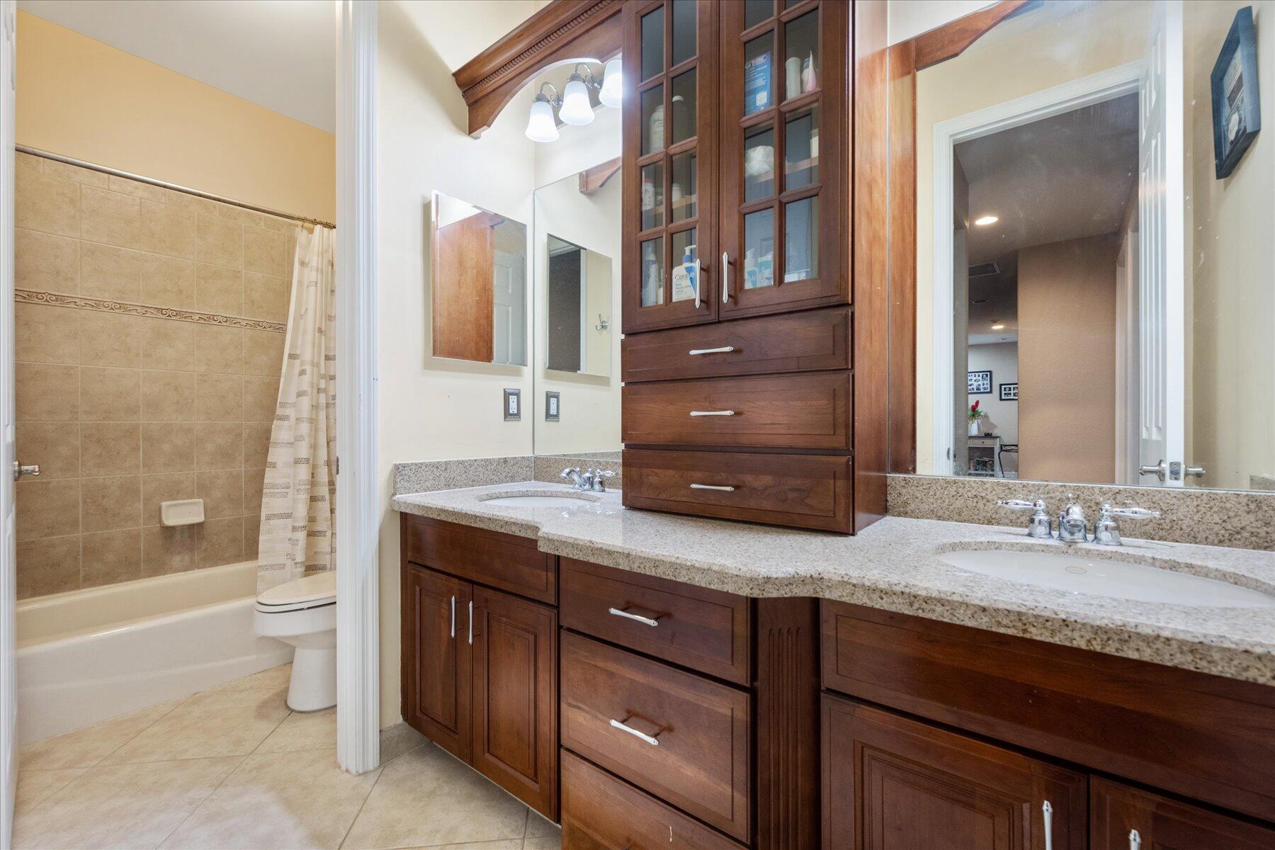 OAKMONT ESTATES - Residential