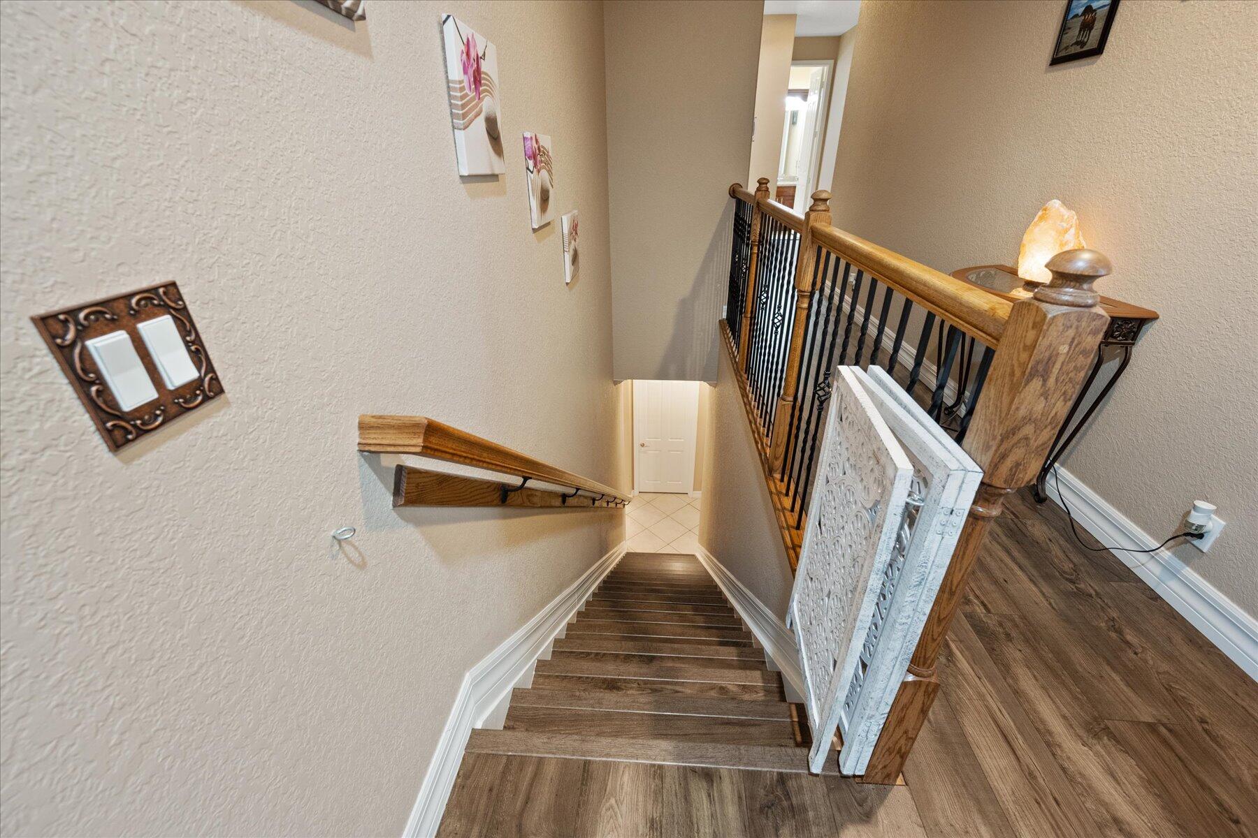 OAKMONT ESTATES - Residential