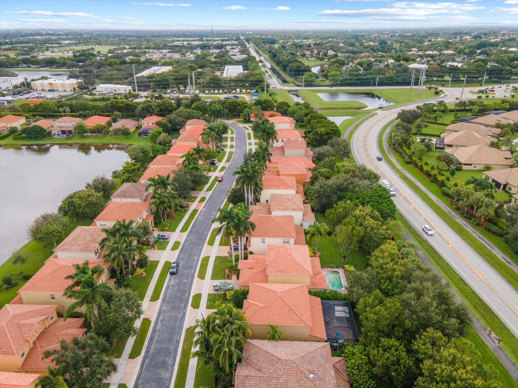 OAKMONT ESTATES - Residential