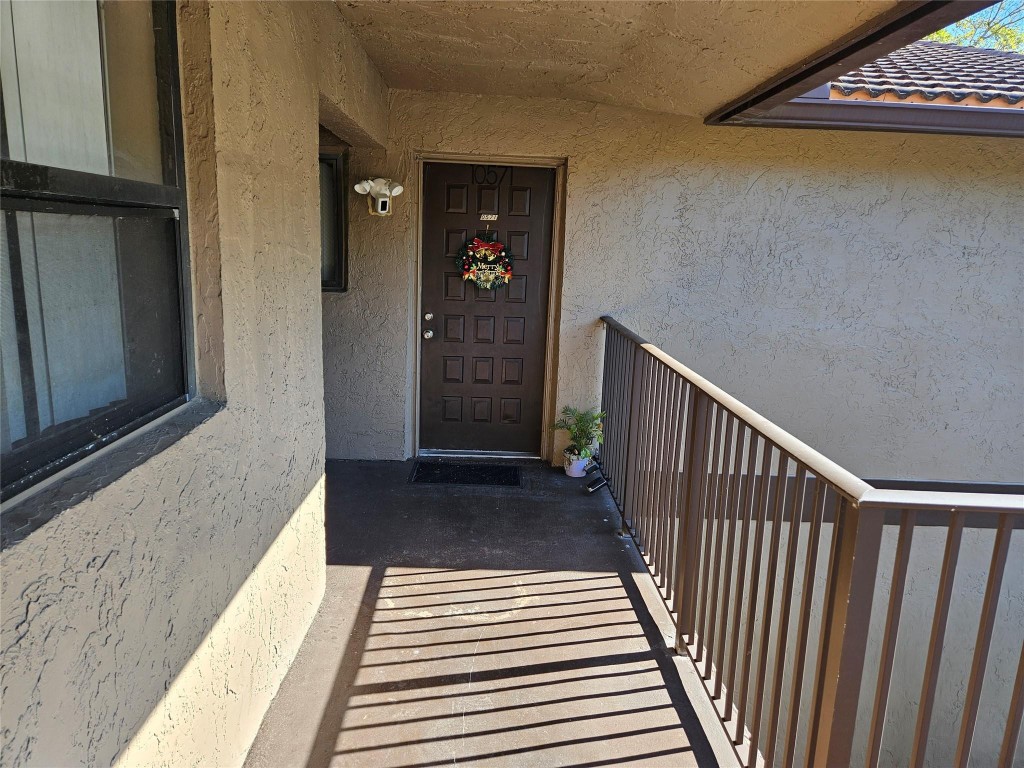 coral run condo - Residential